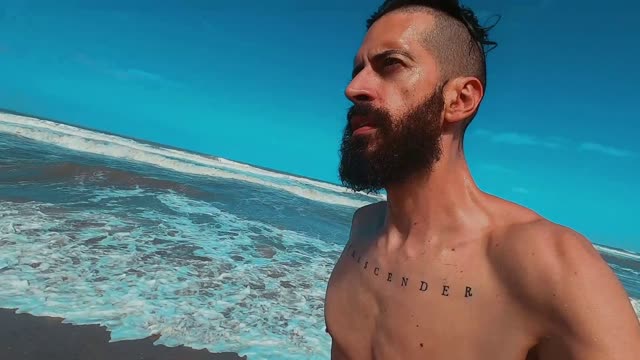 Véngase Morena - Porno Musical - Cristian Cipriani - Costeño Beach