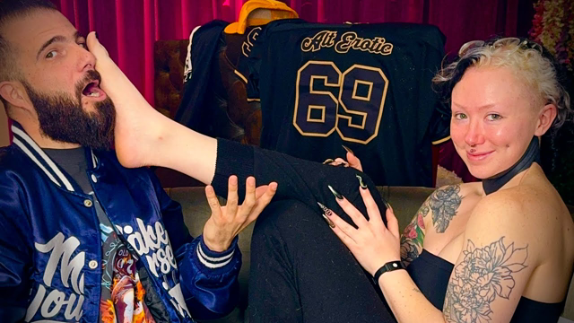 Lorelai Suicide with The Local Talent Podcast at the Alt Erotic compound in Las Vegas!