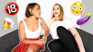 Mia Malkova & Adriana Chechik REACT to TWITCH CHAT